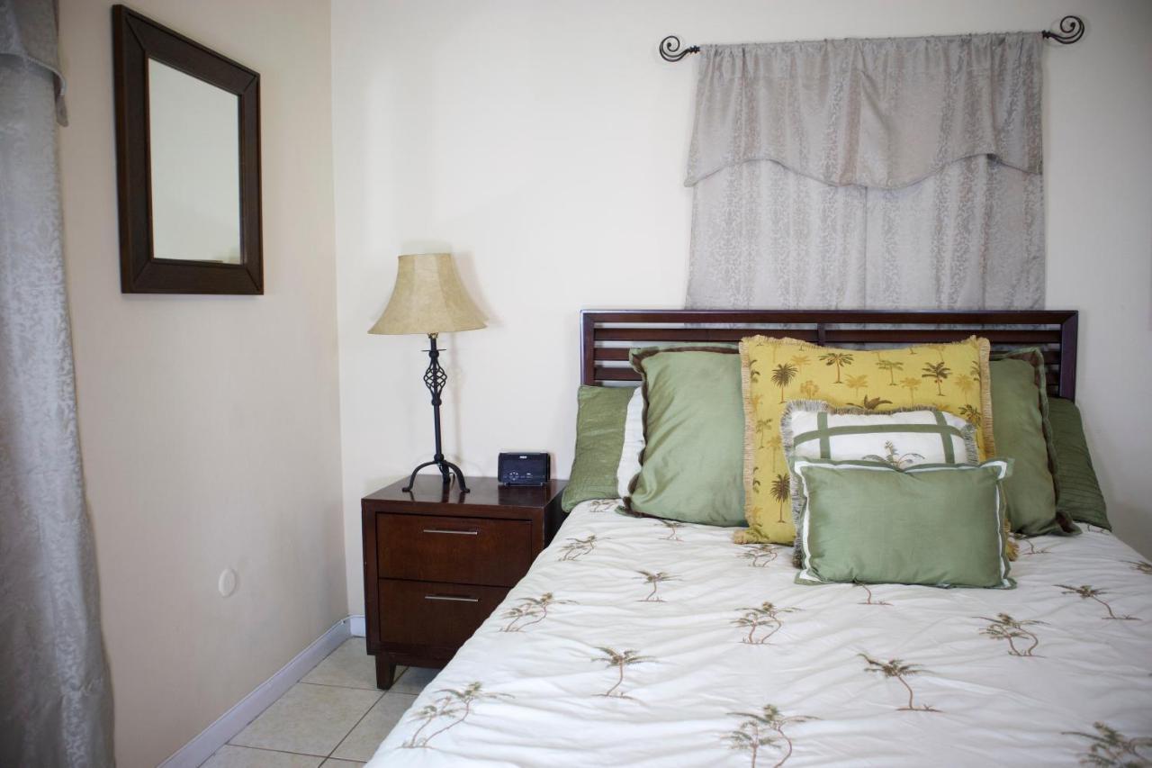 Great Location Near Downtown & Airport Villa Tampa Exterior photo